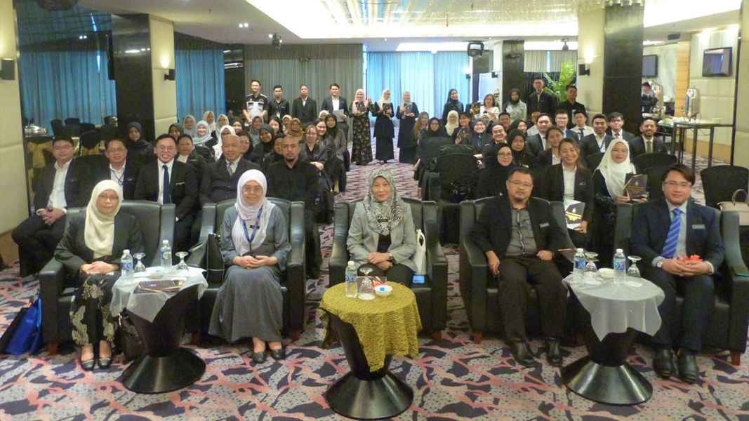 Setiausaha Kerajaan Negeri Sabah - Majlis Pelancaran Buku Pelan ...