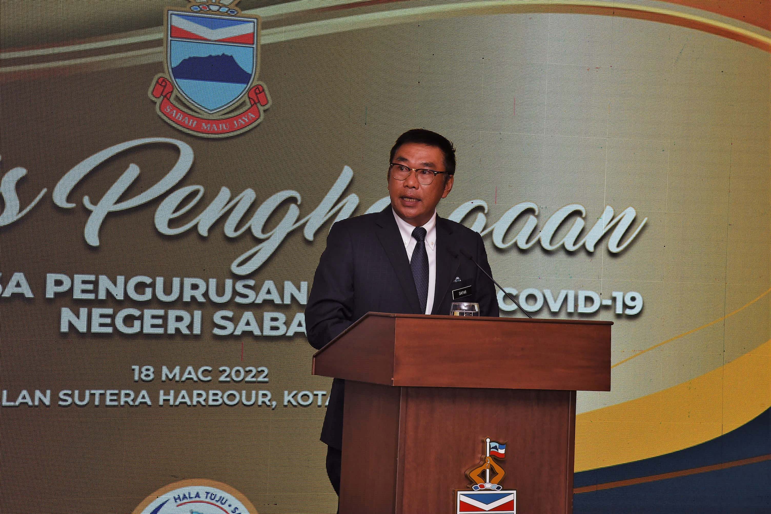 Majlis penghargaan sempena ulangtahun kedua penubuhan Jawatankuasa Pengurusan Bencana COVID-19 Negeri Sabah