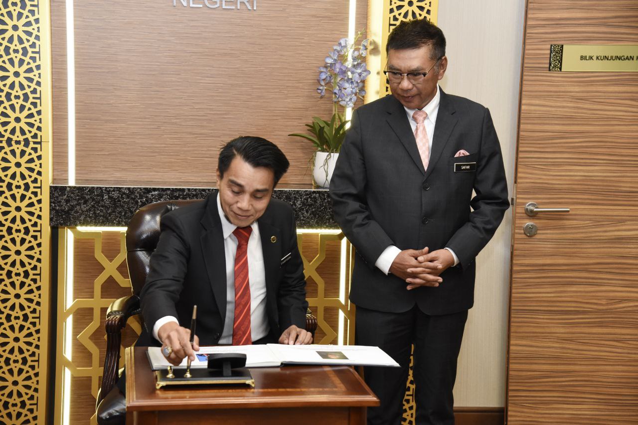 Kunjungan Hormat Pengarah Keselamatan Kerajaan Negeri Sabah Perkukuh Kerjasama Strategik
