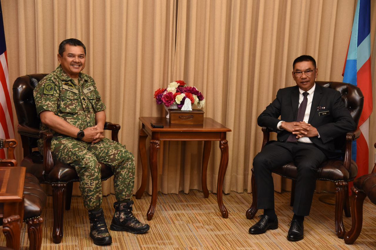 Panglima Medan Timur Tentera Darat Adakan Kunjungan Hormat kepada Setiausaha Kerajaan Negeri