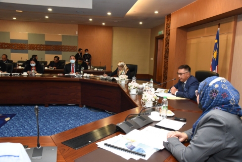 Sesi Rundingan & Penyelarasan Kementerian Wilayah Persekutuan Dengan Kerajaan Negeri Sabah mengenai Rancangan Pemajuan WP Labuan 2040